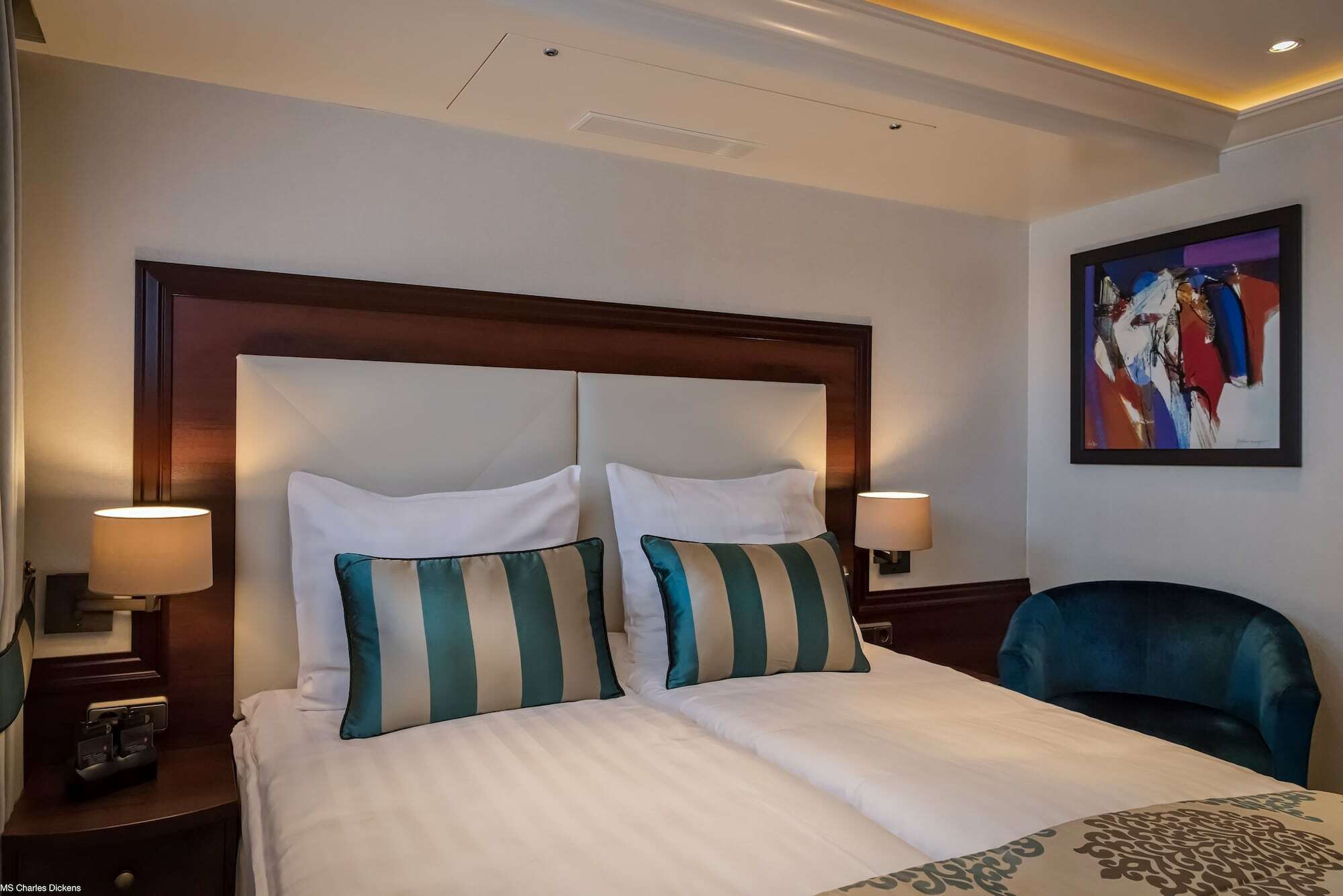 Select Ms Charles Dickens - Hotel 4*